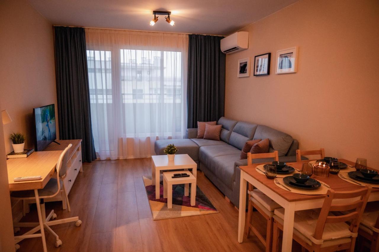 Emerald Suite With Private Parking فارنا المظهر الخارجي الصورة